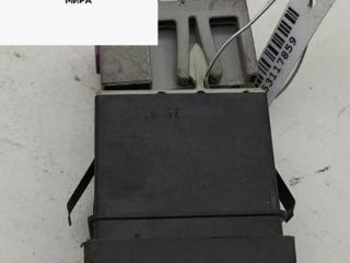кнопка (выключатель) Audi A4 B5 1997, 1.9 л., дизель, МКПП, серый, седан