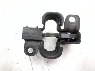 замок капота Mercedes-Benz C-Класс W203/S203/CL203 2002, 2.2 л., дизель, АКПП, чёрный, универсал, 2038800060