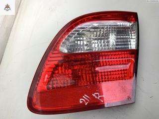 фонарь крышки багажника правый Mercedes-Benz E-Класс W211/S211 2002, 1.8 л., бензин, МКПП, серый, универсал, 2118201464
