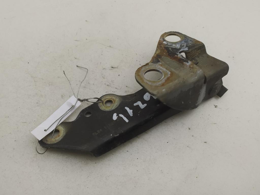 петля капота правая Ford Maverick 2002, чёрный, внедорожник 5 дв., YL8416800AC