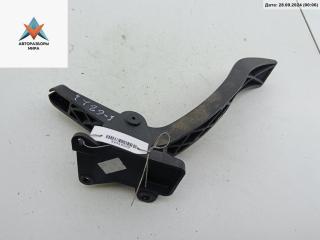 педаль Ford Focus 1 поколение [рестайлинг] 2004, 1.4 л., бензин, МКПП, серый, хетчбэк 5 дв., 98AB9P732AE