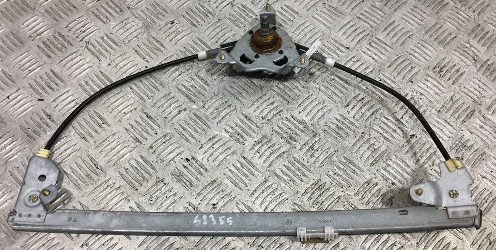 стеклоподъемник задний левый Peugeot 405 1991, 1.6 л., бензин, МКПП, красный, универсал