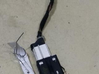 кнопка аварийной сигнализации Skoda Octavia mk2 (A5 1Z) 2007, 1.9 л., дизель, МКПП, зелёный, универсал, 1Z0953235C