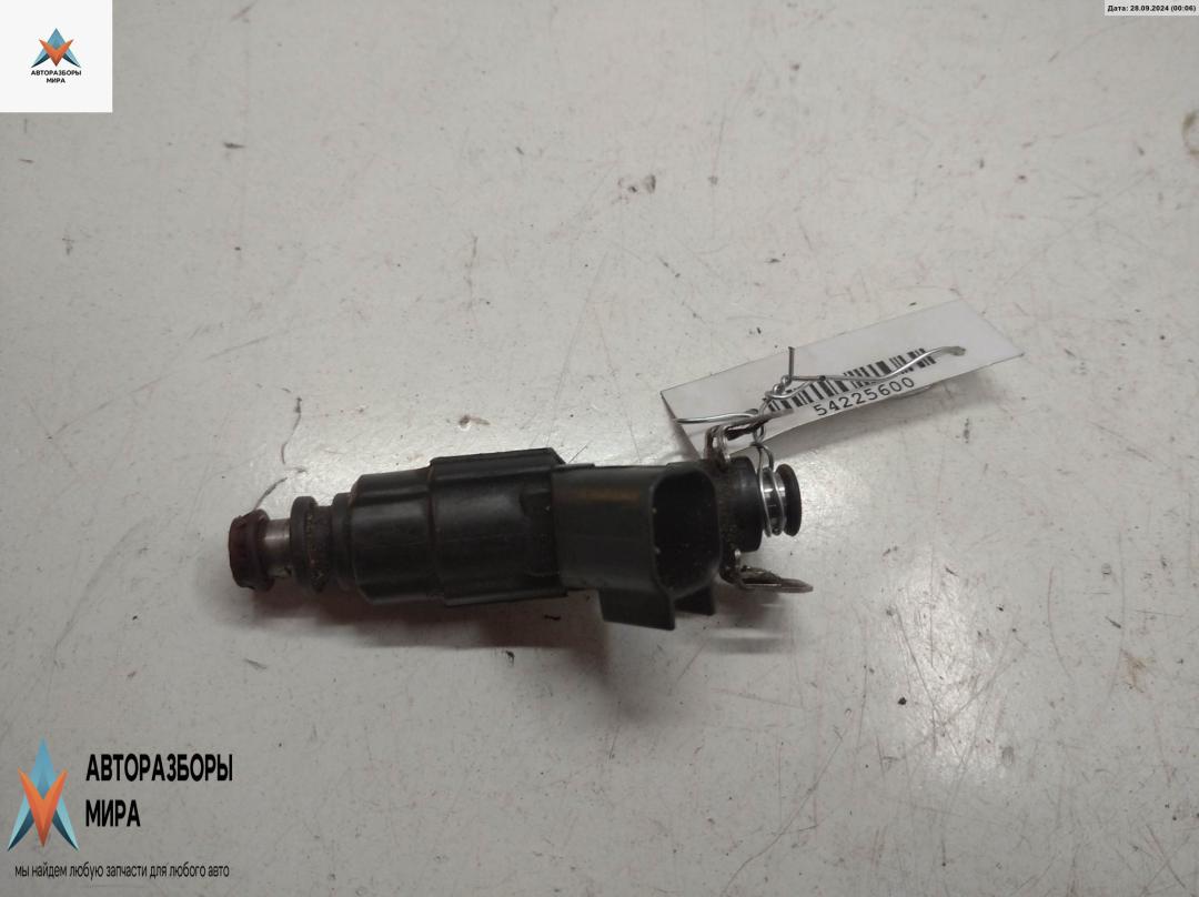 форсунка Ford Mondeo 3 поколение 2002, 2.0 л., бензин, АКПП, красный, седан, 1S7GGA - фото №1