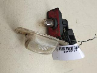 подсветка номера Volkswagen Golf 3 поколение 1994, 1.4 л., бензин, МКПП, красный, хетчбэк 3 дв., 1H6943167B