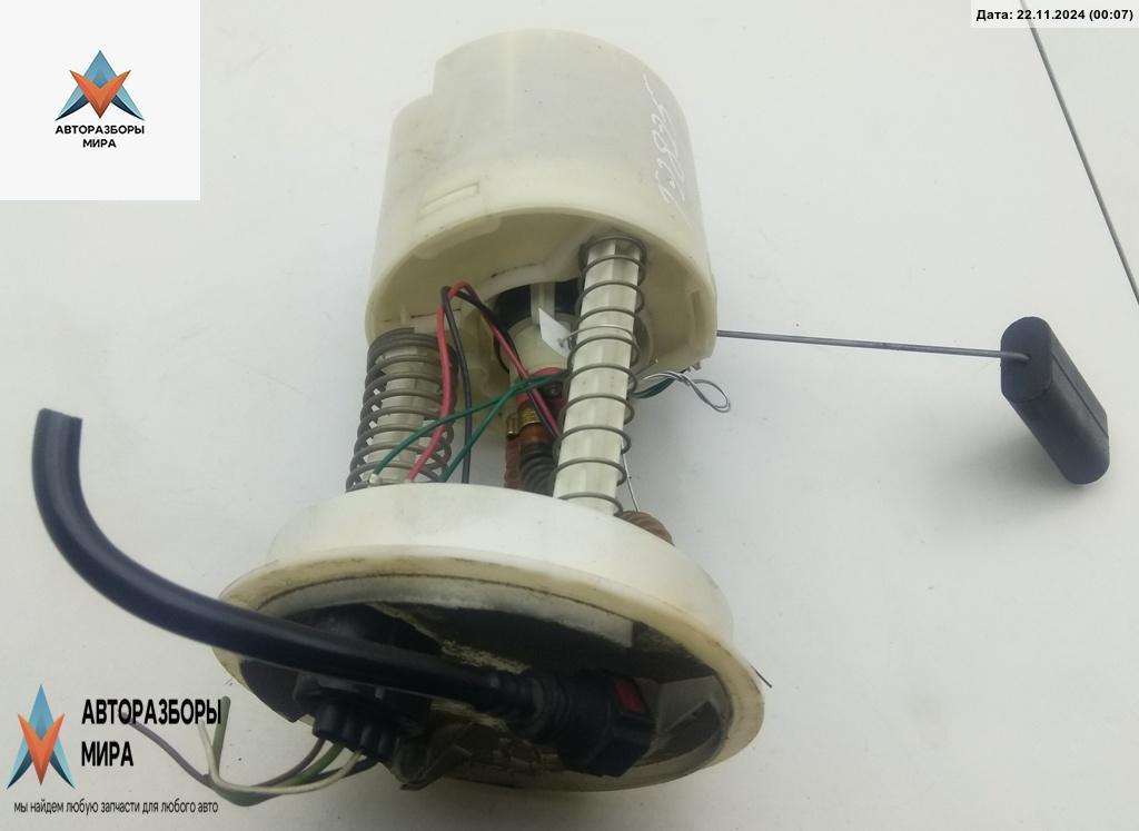 насос топливный Ford Fiesta 5 поколение 2002, 1.4 л., бензин, МКПП, серый, хетчбэк 5 дв., KWN8311815B - фото №1