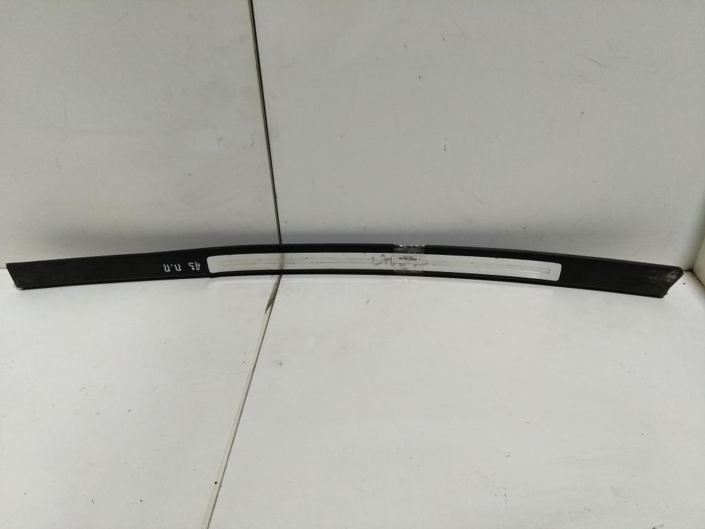 Накладка на порог наружная правая Audi A3 8P 2006, серый, хетчбэк 5 дв., 8P4853492G