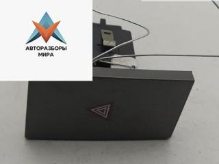 кнопка аварийной сигнализации Opel Signum C [рестайлинг] 2005, 1.9 л., дизель, МКПП, чёрный, хетчбэк 5 дв., 13138255