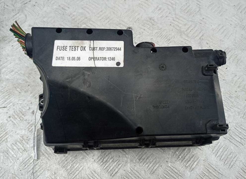 блок предохранителей Volvo C70 2007, 2.5 л., бензин, АКПП, синий, кабриолет