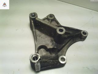 кронштейн (крепление) Peugeot 406 1 поколение 1996, 3.0 л., бензин, МКПП, красный, седан