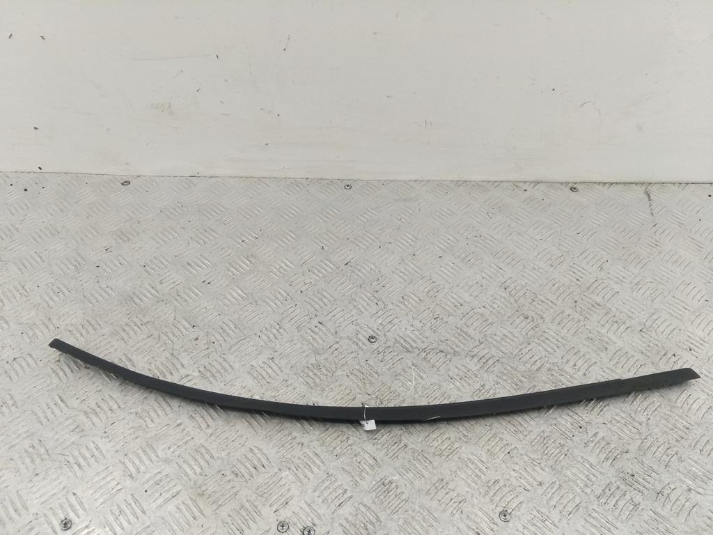 Молдинг стекла двери задней правой наружный Mercedes-Benz A W168 1999, 1.4 л., бензин, МКПП, синий, хетчбэк 5 дв.