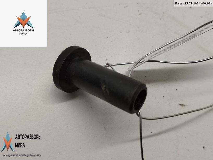 кронштейн радиатора Audi A6 4B/C5 1999, 2.5 л., дизель, МКПП, синий, универсал, 8D0121200 - фото №1