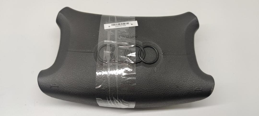 подушка безопасности водителя Audi A6 C4 1994, 2.0 л., бензин, МКПП, серый, седан, AF1E473RGJP
