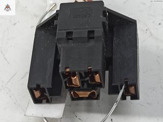 разъем (фишка) проводки Audi A4 B5 [рестайлинг] 1999, 1.9 л., дизель, МКПП, зелёный, седан, 443972995