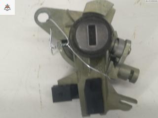 Личинка замка багажника Audi A4 B6 2001, 3.0 л., бензин, АКПП, синий, универсал