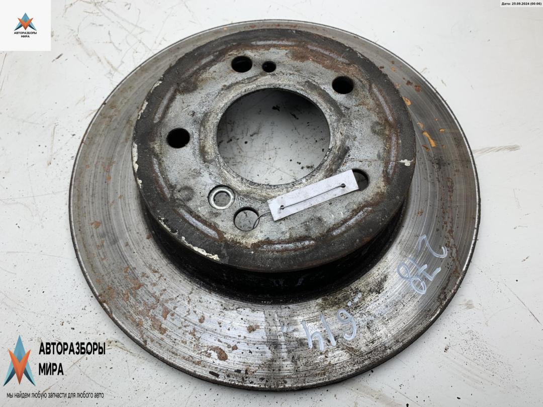 диск тормозной задний Mercedes-Benz C-Класс W203/S203/CL203 2000, 2.0 л., бензин, МКПП, синий, седан - фото №1