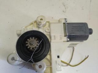 моторчик стеклоподъемника передний левый Ford Focus 2 поколение [рестайлинг] 2008, 1.6 л., МКПП, универсал, 1347885, 4M5T-14A389-AA