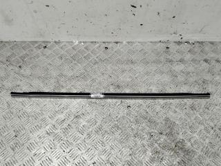 Молдинг стекла двери задней правой наружный Volkswagen Passat B5 [рестайлинг] 2003, 1.8 л., бензин, МКПП, зелёный, универсал, 3B4839476