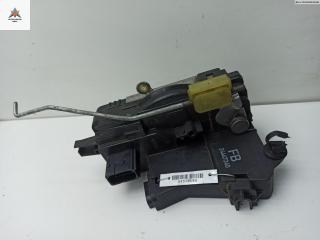 замок двери передней левой Opel Signum C 2003, 2.2 л., дизель, МКПП, серый, хетчбэк 5 дв., 24447340