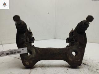 скоба суппорта Land Rover Discovery 3 поколение 2006, 2.7 л., дизель, МКПП, серый, внедорожник 5 дв.