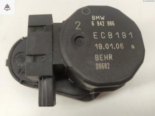 моторчик заслонки печки BMW 5 серия E60/E61 2006, 2.5 л., дизель, МКПП, серый, универсал, 6942986