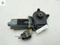 моторчик стеклоподъемника передний правый Volvo V70 2 поколение 2001, 2.4 л., бензин, АКПП, серый, универсал, 0130821761 - фото №2