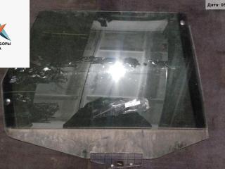 стекло двери задней правой Audi A6 4A/C4 1995, 2.6 л., бензин, АКПП, красный, универсал