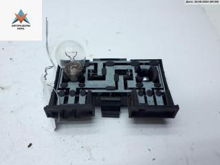 панель заднего левого фонаря Volkswagen Passat B3 1990, 1.8 л., бензин, МКПП, красный, универсал, 333945259