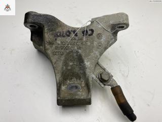 кронштейн двигателя Audi A6 4F/C6 2005, 3.0 л., дизель, АКПП, чёрный, седан, 4F0199308AB