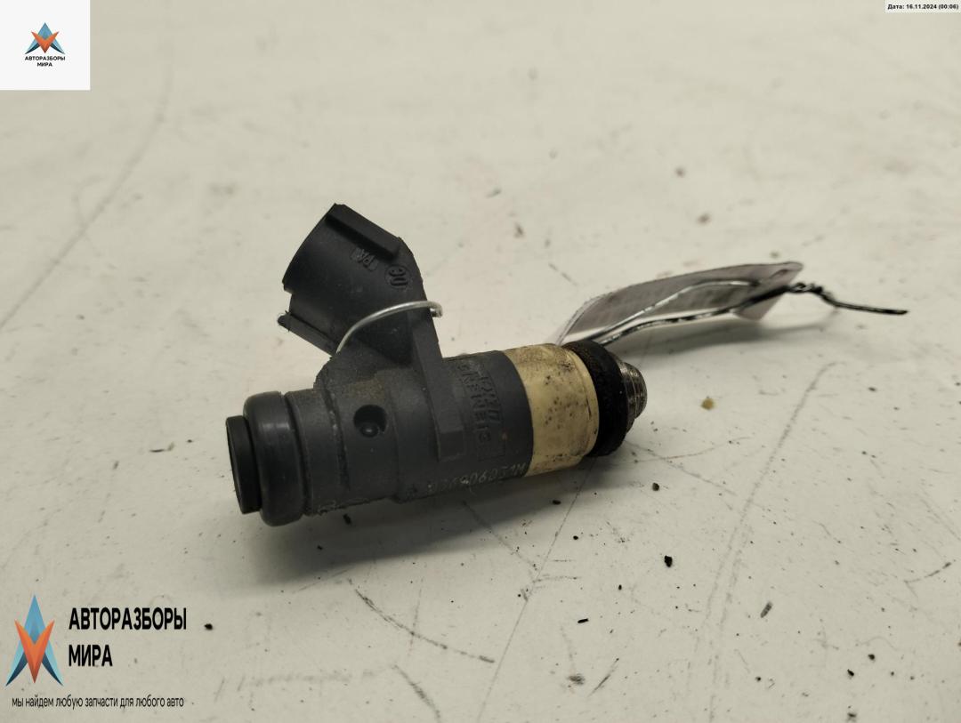 форсунка Skoda Fabia 1 поколение (6Y) 2003, 1.4 л., бензин, МКПП, синий, хетчбэк 5 дв., 036906031M - фото №1