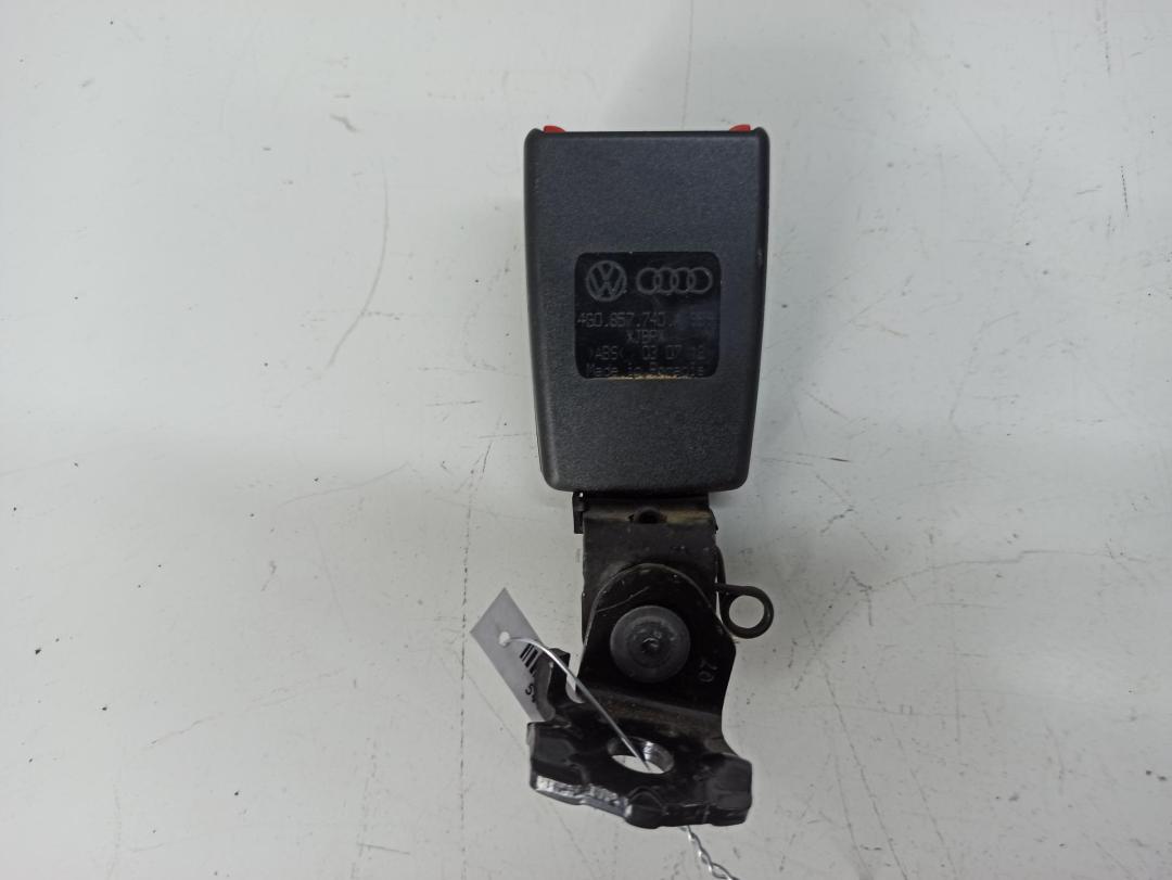 замок ремня безопасности Audi Q3 8U 2012, 2.0 л., дизель, АКПП, серый, внедорожник 5 дв., 4G0857740A