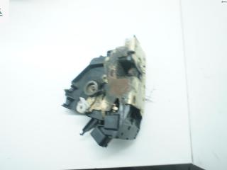 замок двери передней правой Ford Focus 1 поколение [рестайлинг] 2002, 1.4 л., бензин, МКПП, синий, хетчбэк 3 дв., 2S4151A2EO334CC