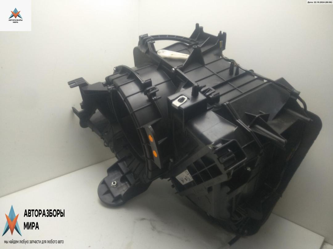 корпус отопителя (печки) Jaguar XJ X351 2011, 3.0 л., дизель, АКПП, чёрный, седан, 8X2319B555 - фото №1