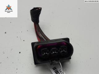 разъем (фишка) проводки Volkswagen Golf 4 поколение 1999, 1.4 л., бензин, МКПП, зелёный, хетчбэк 5 дв., 1J0906233