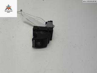 кнопка стеклоподъемника заднего левого Volkswagen Golf 5 поколение 2005, 1.9 л., дизель, МКПП, серый, хетчбэк 5 дв., 7L6959855B