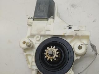 моторчик стеклоподъемника передний левый Ford Focus 2 поколение 2004, 1.6 л., i, МКПП, хетчбэк 3 дв., 0130822217