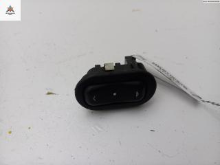 кнопка стеклоподъемника переднего правого Opel Zafira 1 поколение (A) 2001, 2.2 л., бензин, АКПП, синий, минивэн, 13363100