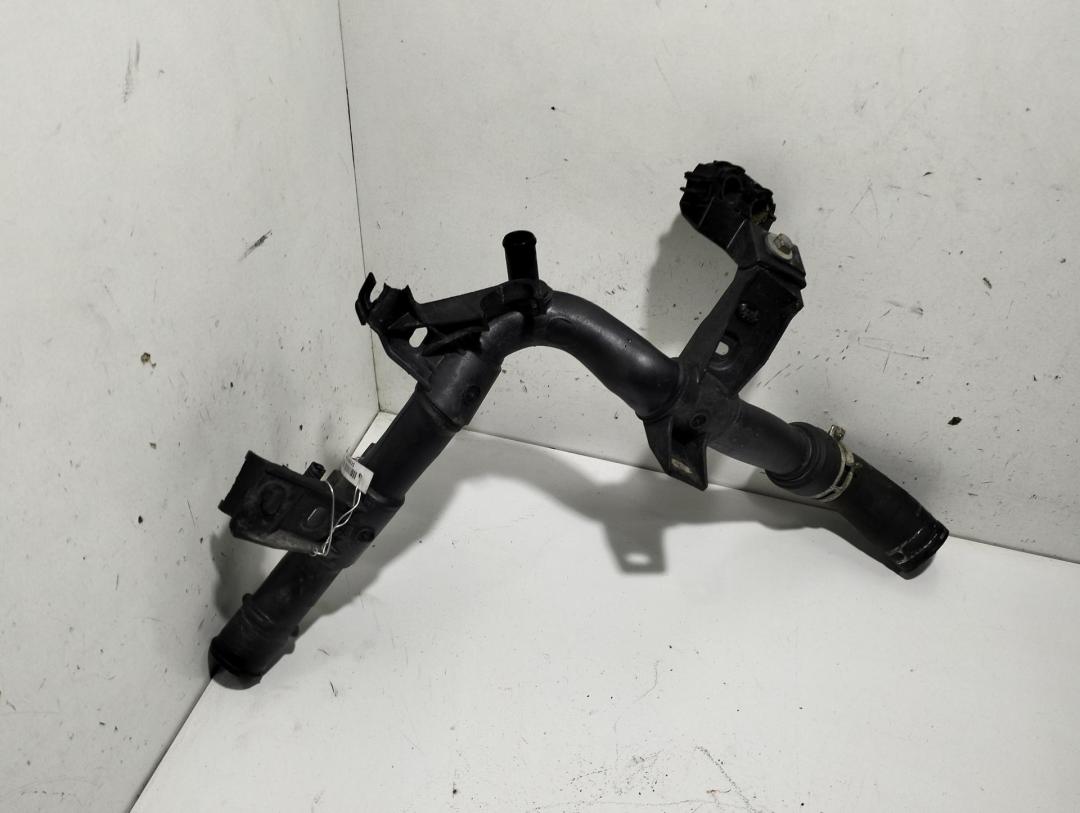 трубка охлаждающей жидкости Peugeot 206 2003, 1.6 л., бензин, МКПП, 1253536