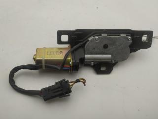 замок багажника BMW 7 E65/E66 2002, седан, 7014872