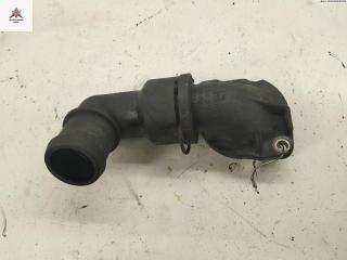 корпус термостата Volkswagen Golf 3 поколение 1998, 1.6 л., бензин, МКПП, красный, универсал, 037121121A