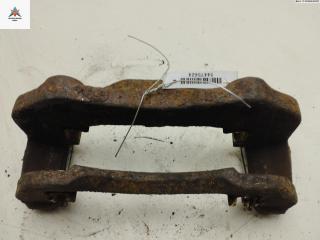 скоба суппорта Isuzu Rodeo 1996, 3.2 л., бензин, АКПП, синий, внедорожник 5 дв.