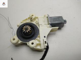 моторчик стеклоподъемника передний левый Ford Focus 2 поколение 2005, 1.8 л., МКПП, универсал, 4M5T14A389