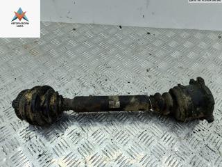полуось передняя левая (приводной вал, ШРУС) Audi A4 B5 1995, 1.8 л., бензин, АКПП, серый, седан, 8D0407271