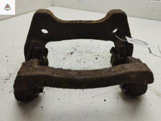 скоба суппорта Land Rover Discovery 3 поколение 2006, 2.7 л., дизель, МКПП, серый, внедорожник 5 дв.