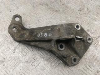 кронштейн КПП Volkswagen Golf 3 поколение 1992, 1.8 л., бензин, АКПП, серый, хетчбэк 5 дв.