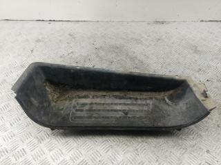 Накладка на порог внутренняя (салона) Volkswagen Transporter T5 2003, 1.9 л., дизель, МКПП, белый, микроавтобус, 7H0863735