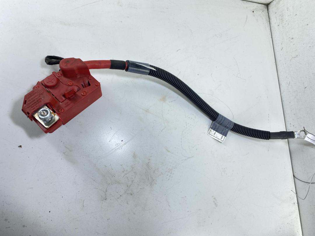 плюсовой провод аккумулятора BMW X5 E70 2008, 3.0 л., дизель, АКПП, серый, внедорожник 5 дв., 9115438, 9115449