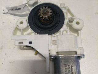 моторчик стеклоподъемника передний левый Ford Focus 2 поколение 2004, 1.6 л., МКПП, универсал, 4M5T14A389