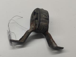 кронштейн глушителя Audi A4 B5 1997, 2.8 л., бензин, АКПП, зелёный, универсал, 8D0253147