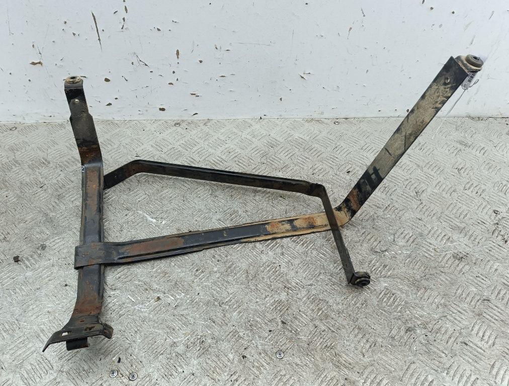 крепление бака топливного BMW X5 E53 2001, 3.0 л., бензин, АКПП, белый, внедорожник 5 дв.